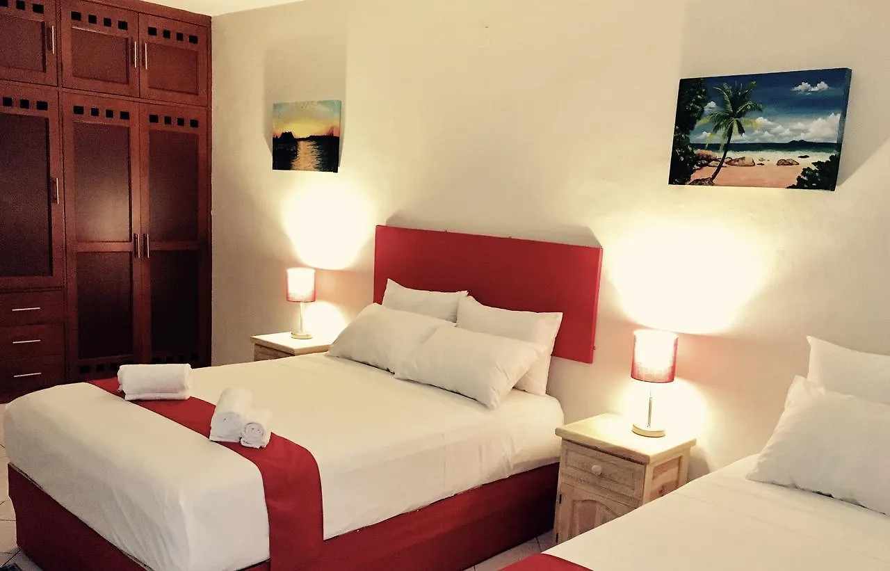 Casa Del Angel Bed and Breakfast Playa del Carmen 0*,